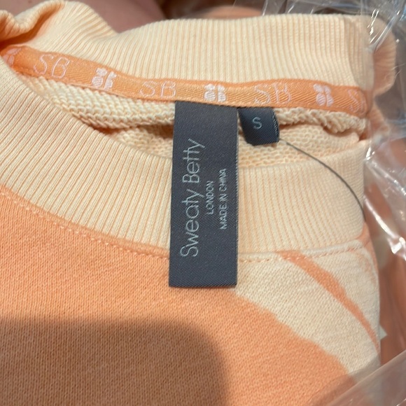 NWT Sweaty Betty Essentials Sweatshirt and Joggers Set - Picture 8 of 16